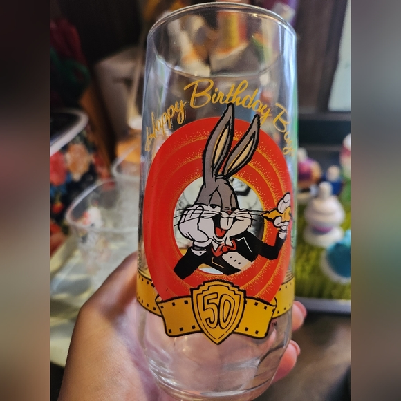 Bugs Bunny 50th Anniversary Glass - Picture 1 of 3